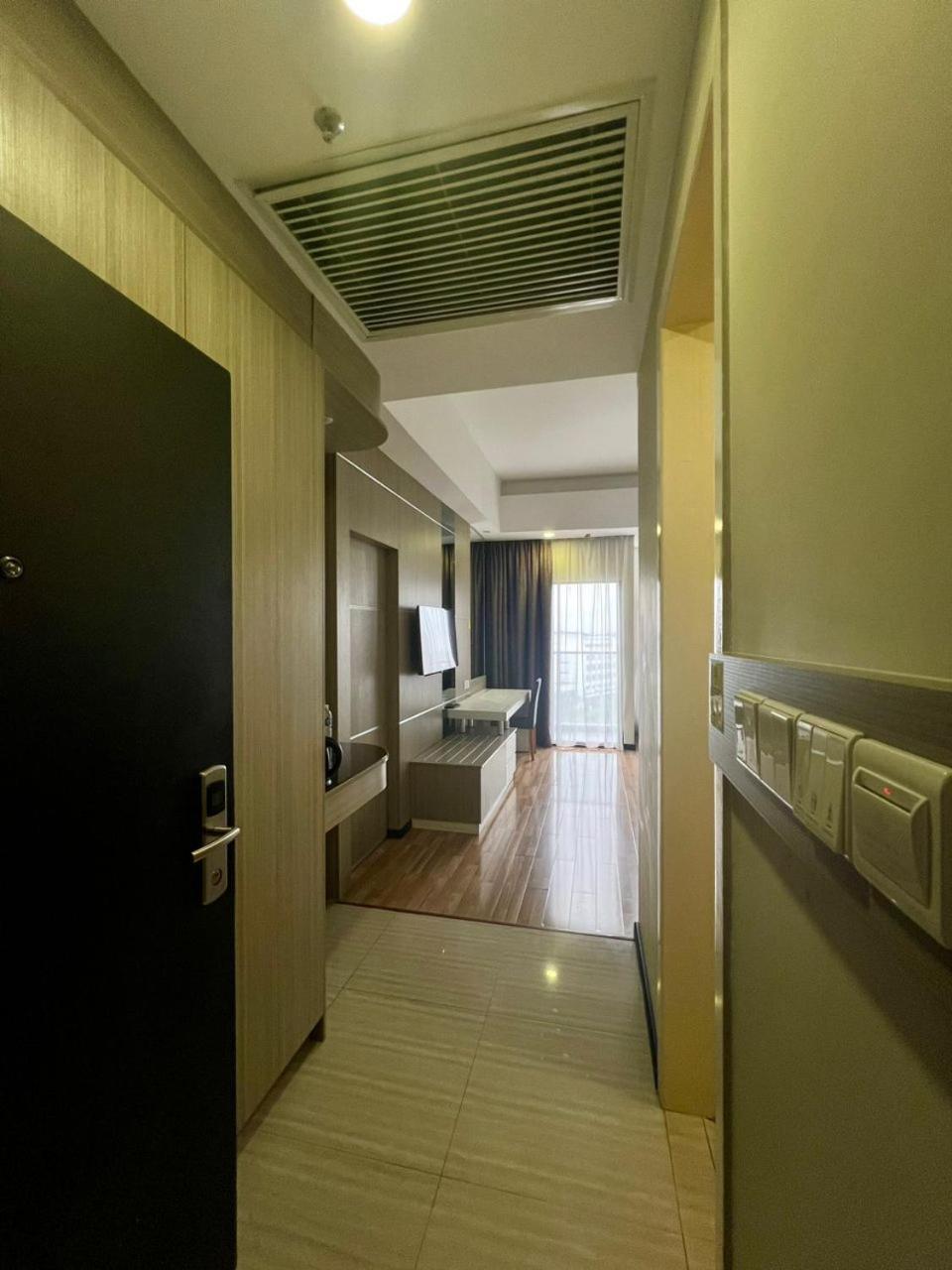 SDK Livingston Hotel מראה חיצוני תמונה