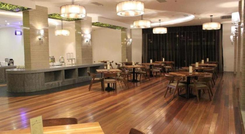 SDK Livingston Hotel מראה חיצוני תמונה