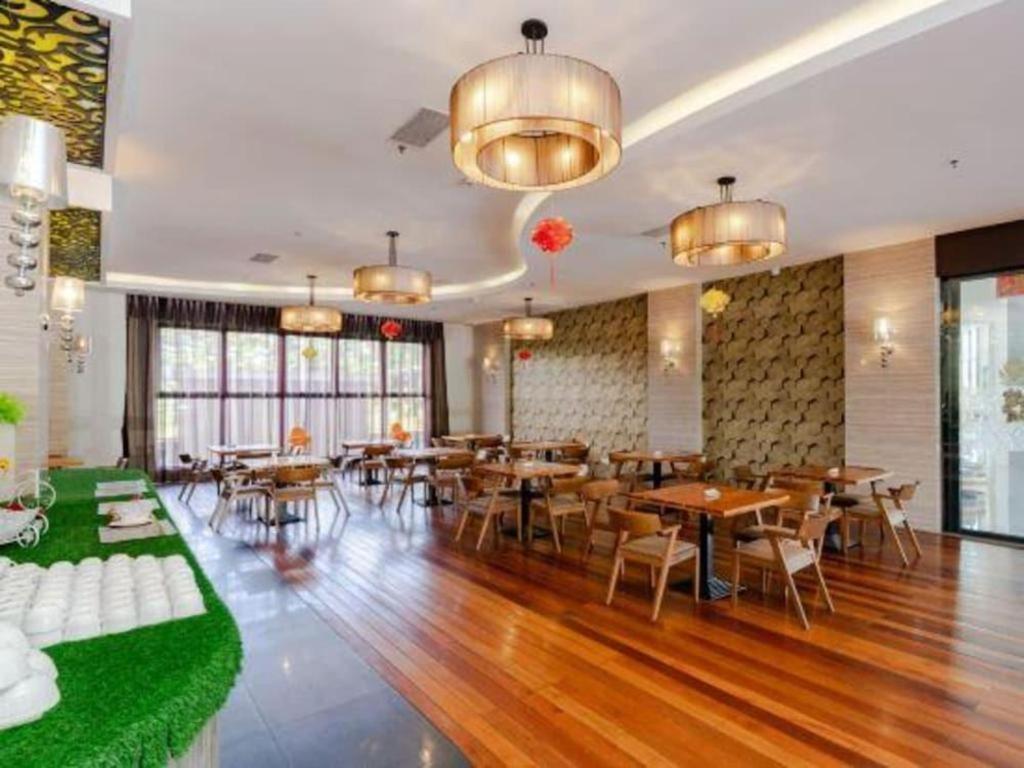 SDK Livingston Hotel מראה חיצוני תמונה