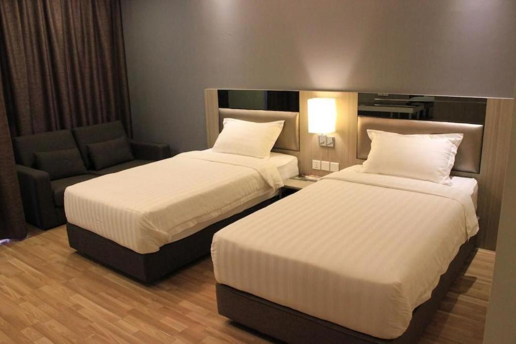SDK Livingston Hotel מראה חיצוני תמונה