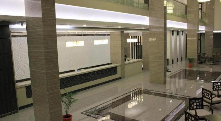 SDK Livingston Hotel מראה חיצוני תמונה